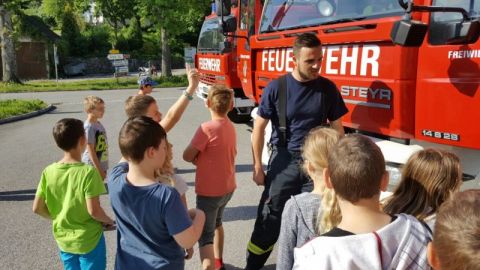 Besuch Volksschule (7).jpg